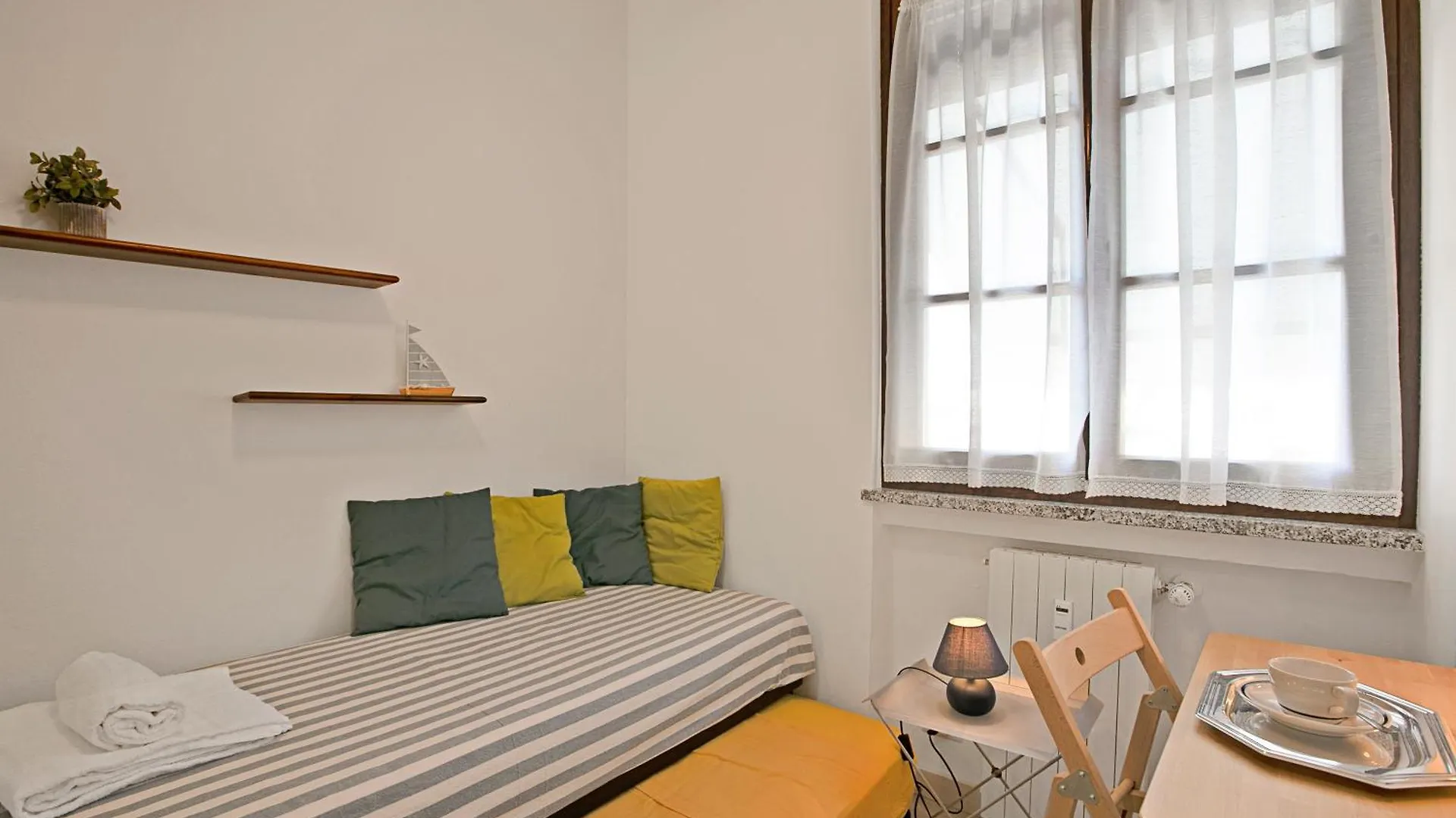 Elizabeth House-100M Lake & Priv Parking - Happy Rentals Toscolano Maderno